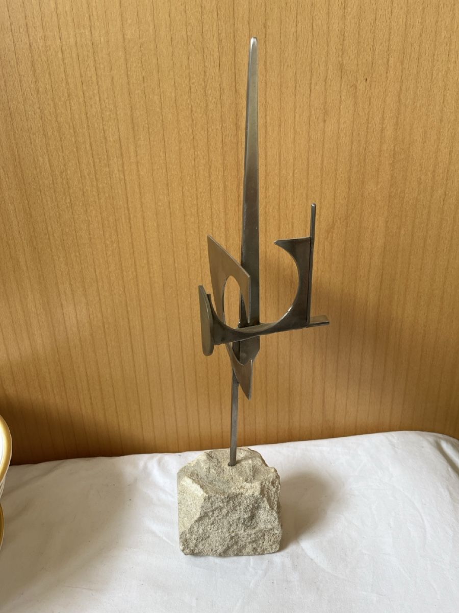 Sculptures & Statues: Francis Beboux Skulptur, Metall/Stein, signiert – D'occasion à Münchenstein par Sozial_Labor_Brocki
