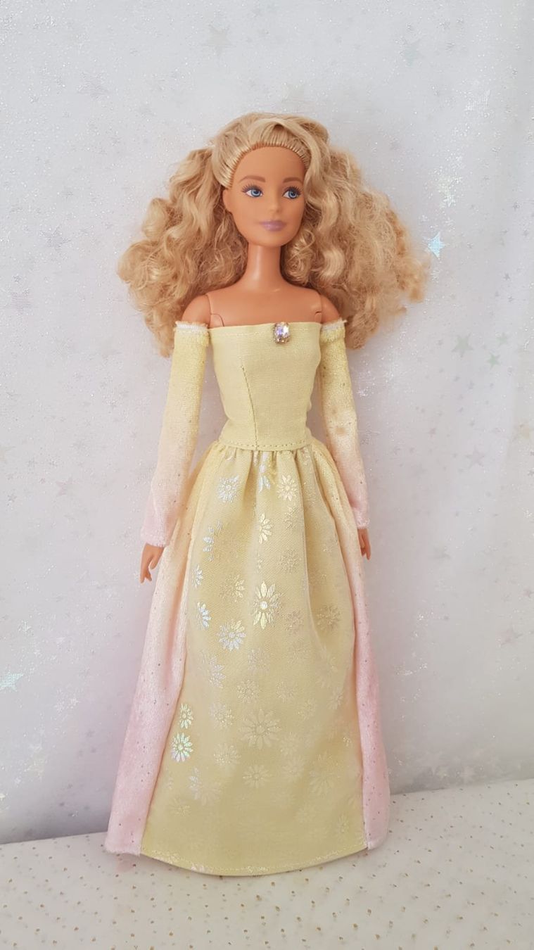 Bambole: Barbie Kleid selbstgemacht – Nuovo e nell'imballaggio originale da Lachen SZ venduto da Sakura4hime 3