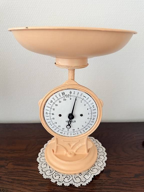 Bilance e pesi: Balance Vintage – Usato da Plan-les-Ouates venduto da val_c6z7