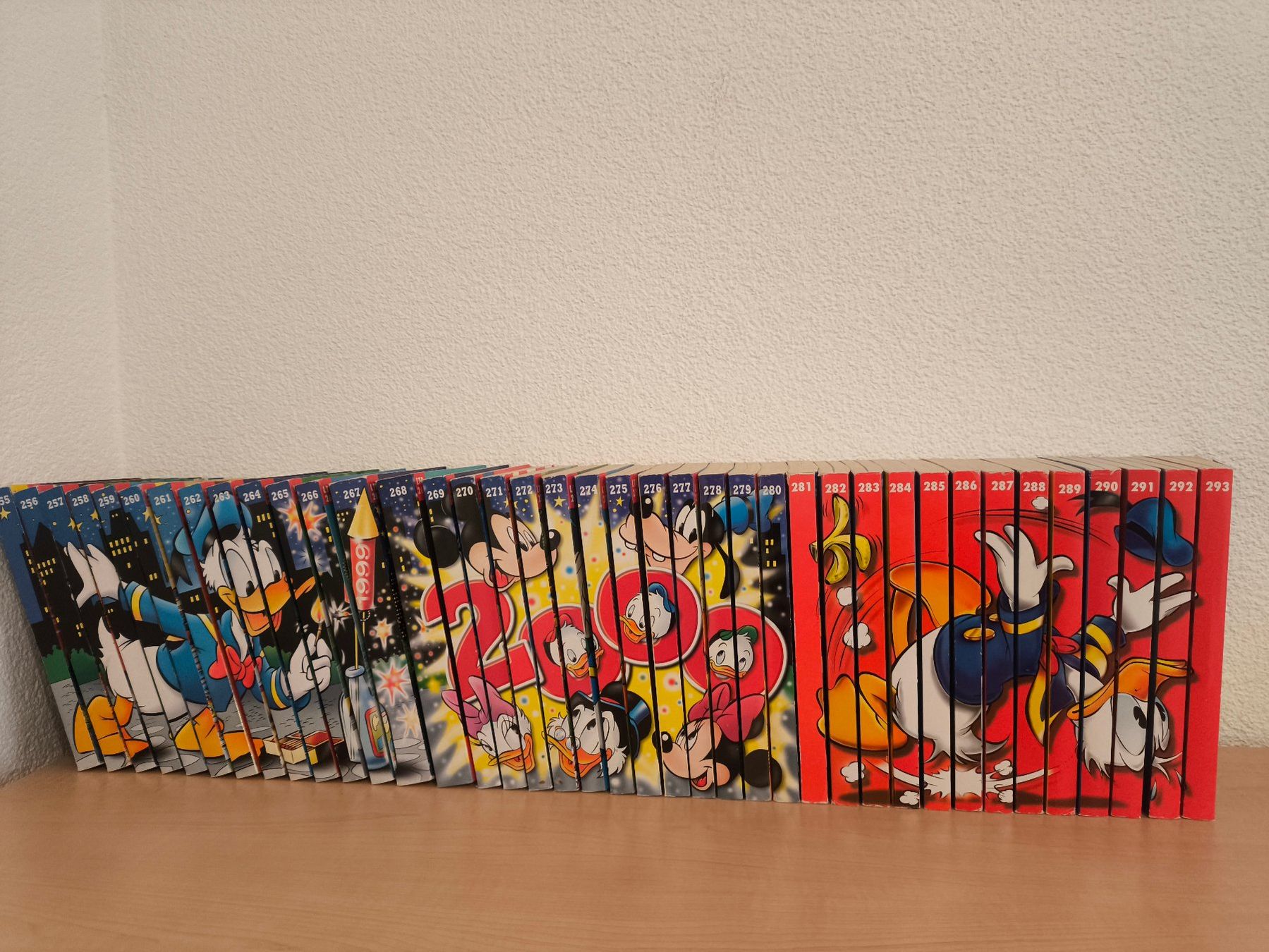 Altro in  Abbigliamento & Accessori: Mickey Mouse Taschenbücher 1999/2001 – Nuovo (secondo la descrizione) da Wädenswil venduto da Mamacita60