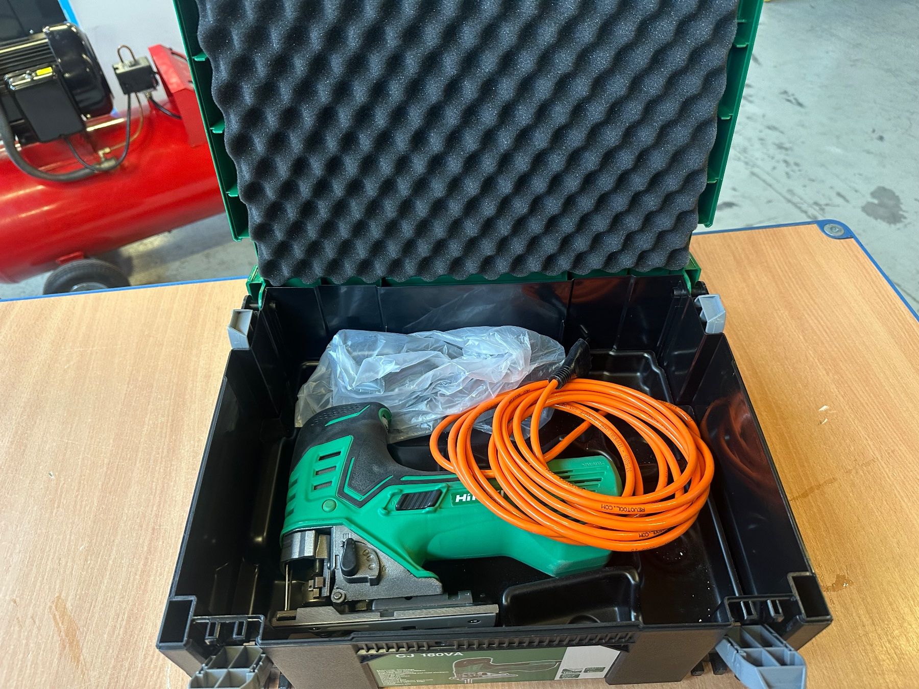 Hitachi Sägen: HIKOKI Stichsäge CJ160VA 160mm mit Stabgriff – Neu (gemäss Beschreibung) aus Uetendorf von Revotool 1