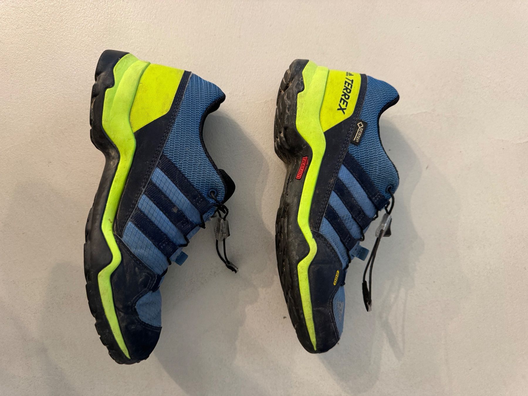 Adidas Schuhe für Jungen: Trekkingschuhe Adidas Terrex, 35 – Gebraucht aus Siebnen von Nulu12 2