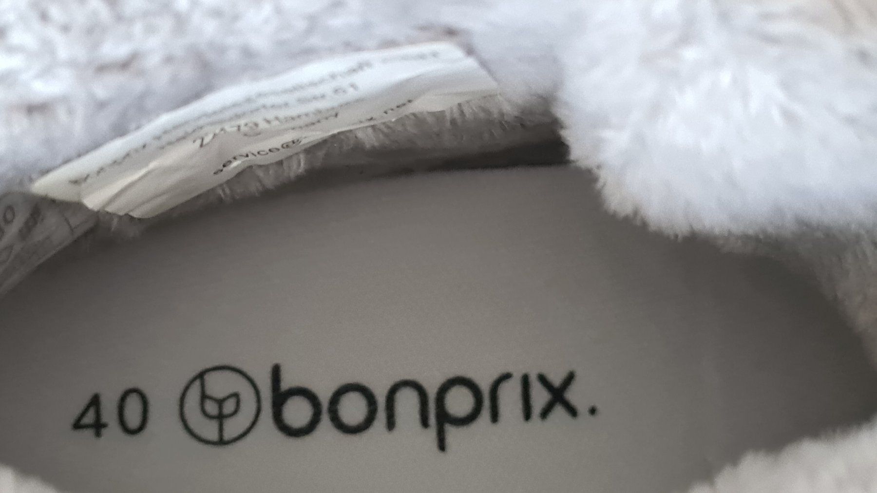 Scarpe da donna: Winterstiefel bonprix Gr 40 – Usato da Zürich venduto da Agios 6