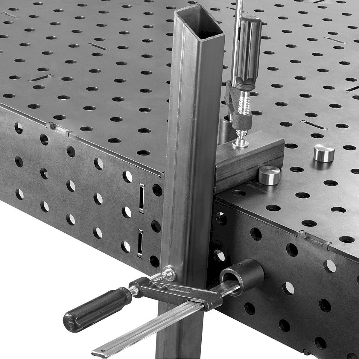 Tutti gli attrezzi: STAHLWERK WT-100 3D ST Schweißtisch – Nuovo e nell'imballaggio originale da Bottighofen venduto da zaap 4