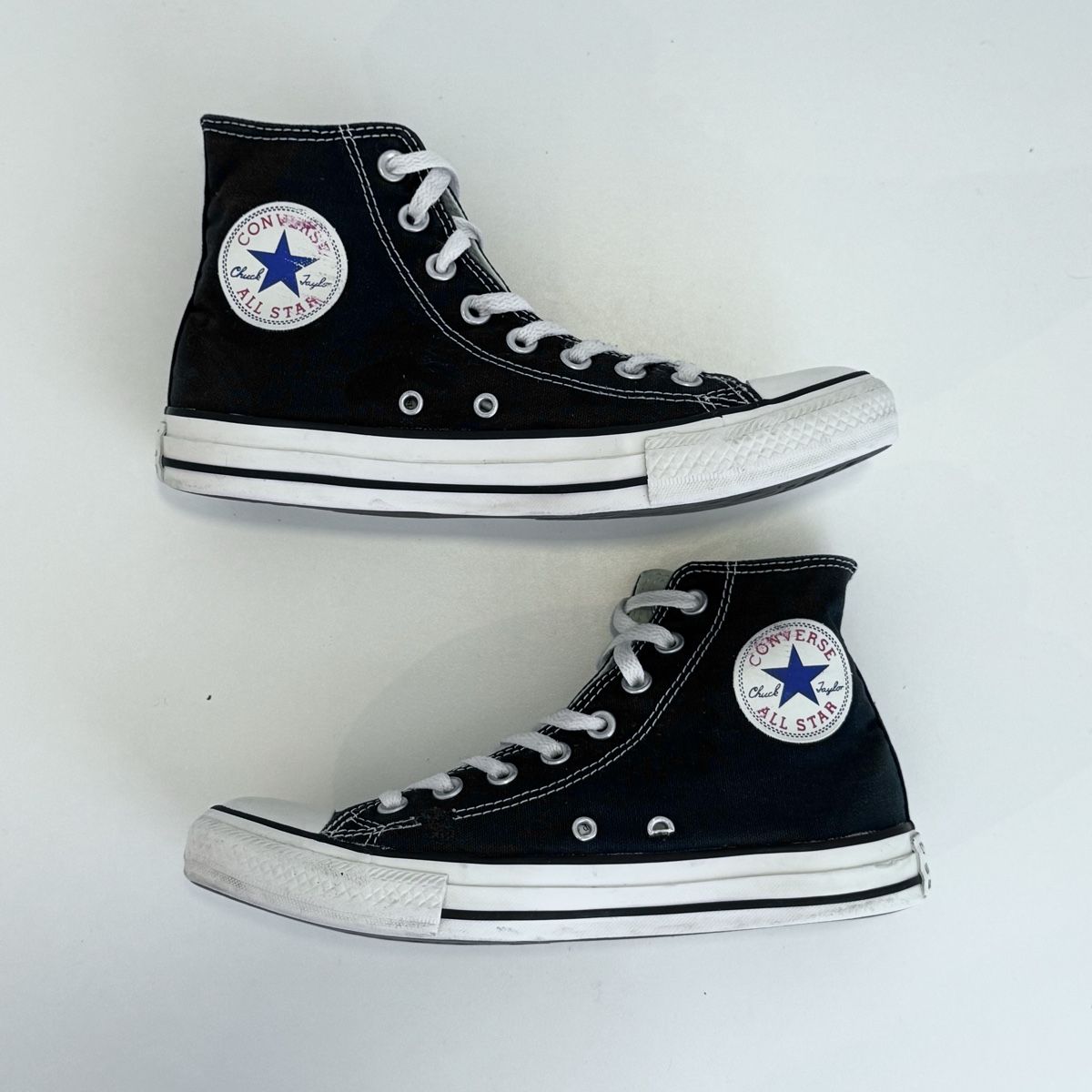 Scarpe da uomo: Converse chuck taylor all star canvas – Usato da Goldach venduto da elijah2000