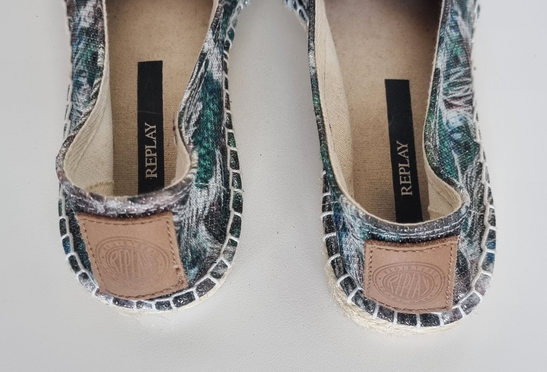 Replay Herrenschuhe: Ab CHF 1.- REPLAY Espadrilles, Gr. 38 – Gebraucht aus Gontenschwil von shop2hand 3