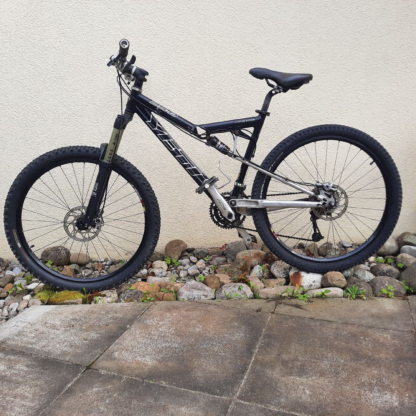 Biciclette: Yeti AS-Rsl Fully Mountainbike – Usato da meggen venduto da gelbesmonster