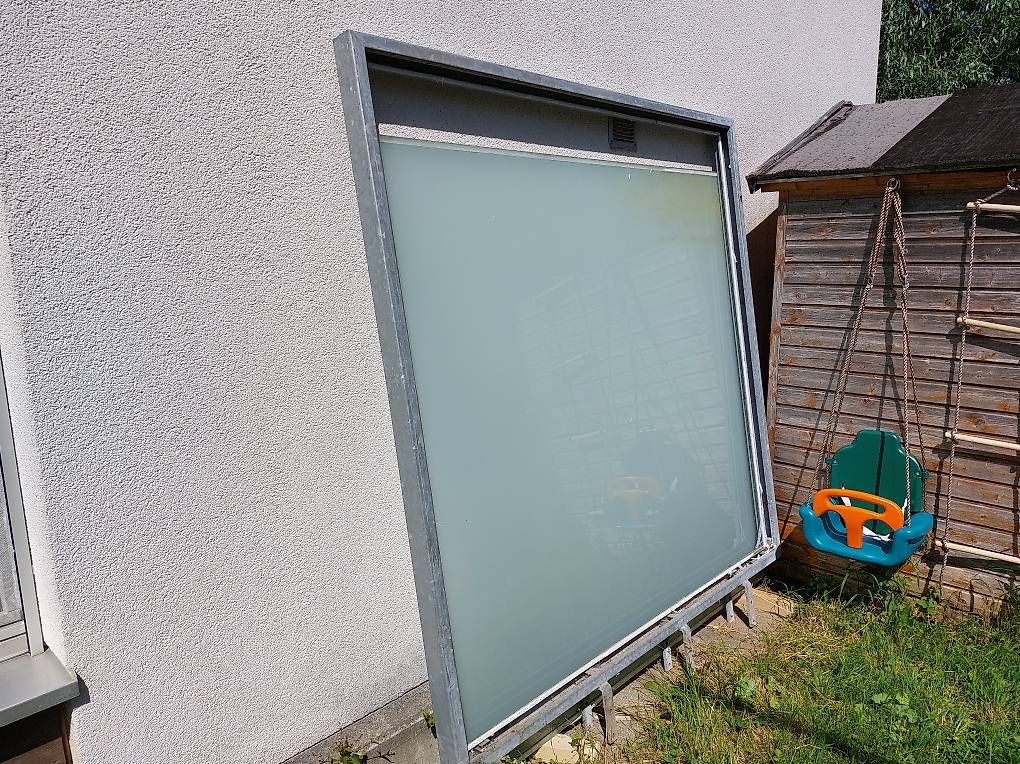 Paraventi: Glastrennwand Sichtschutz für Garten oder Terrasse – Usato da St. Gallen venduto da totoproto 3