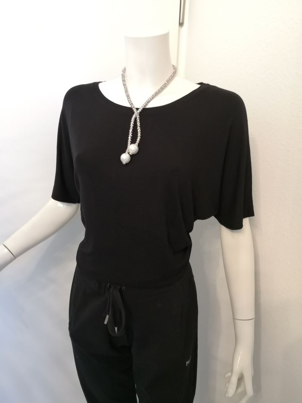 Fila Pantaloni: 🤩FILA JOGGING-HOSE SCHWARZ MIT ELAST – Nuovo (secondo la descrizione) da Olten venduto da Naja-Twins-Twins 4