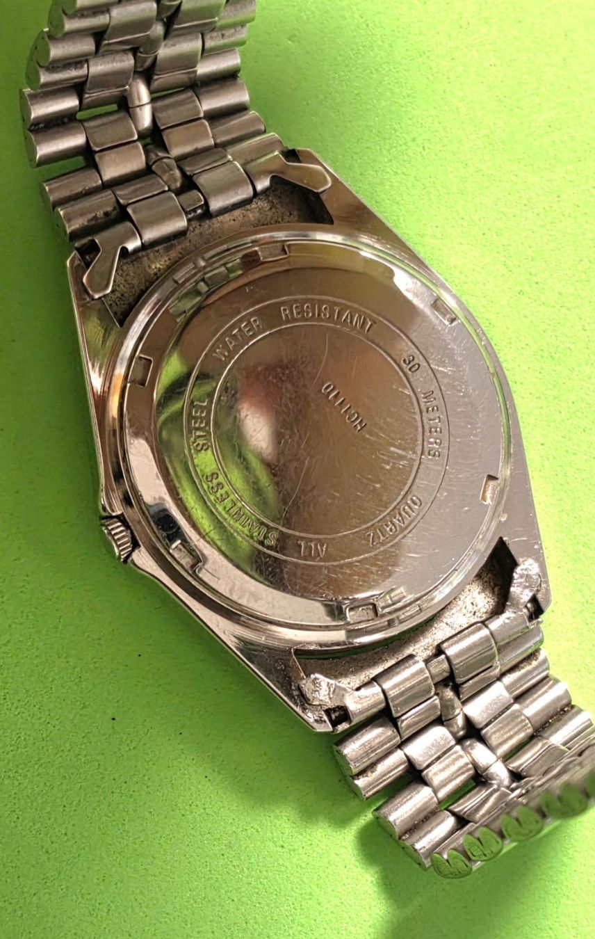 Tissot Orologi: URECH DATE VINTAGE HERREN UHR – Usato da Neftenbach venduto da Taschen-Uhren 9