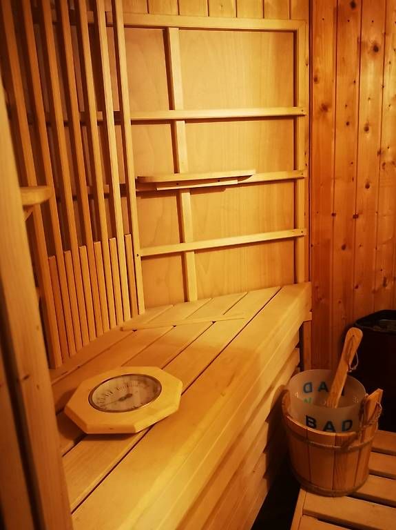 Saunas & Accessoires: Sauna mit Infrarot Gratis – D'occasion à Zürich par jadore01 3
