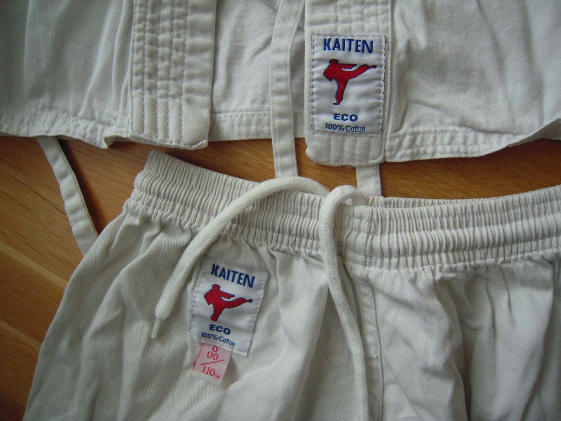 Kimono: Kinder Karate Anzug Gr 110 -116 – Usato da Uzwil venduto da visions77 1