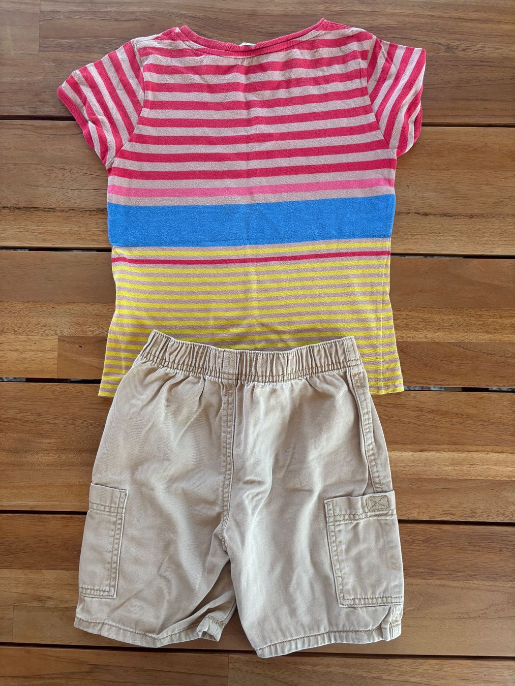 Sonia Rykiel Lotti & Set di vestiti: Jungenpaket, Grösse 4/5 Jahre – Usato da Aesch BL venduto da snezienka53 2