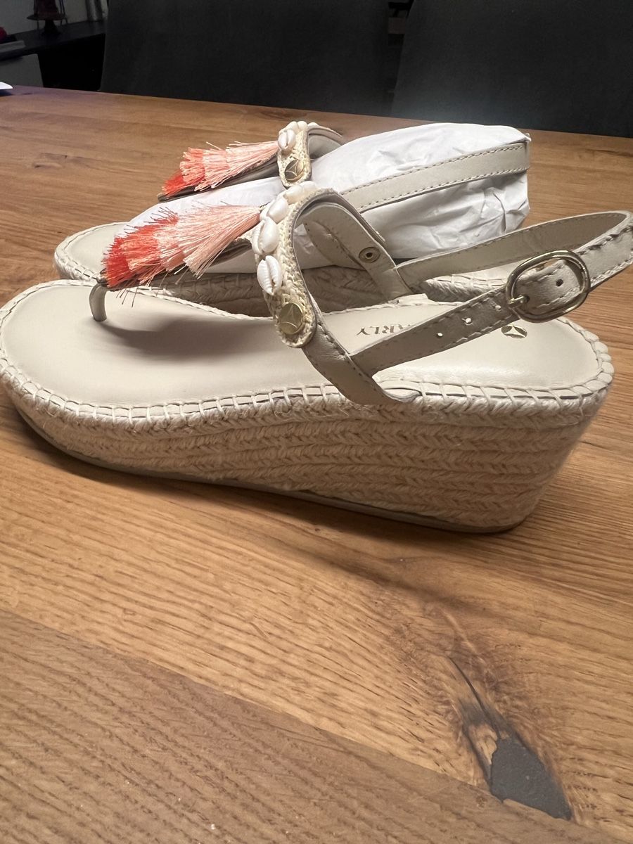 Damenschuhe: Sandalen (Hey Marly) – Neu und originalverpackt aus Schmerikon von MiriH 2