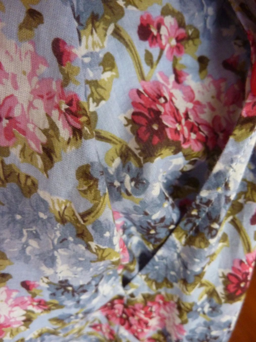 Nafnaf Kleider: leichtes Sommerkleid 34 Naf Naf – Gebraucht aus Waldstatt von Kananaskis1 3
