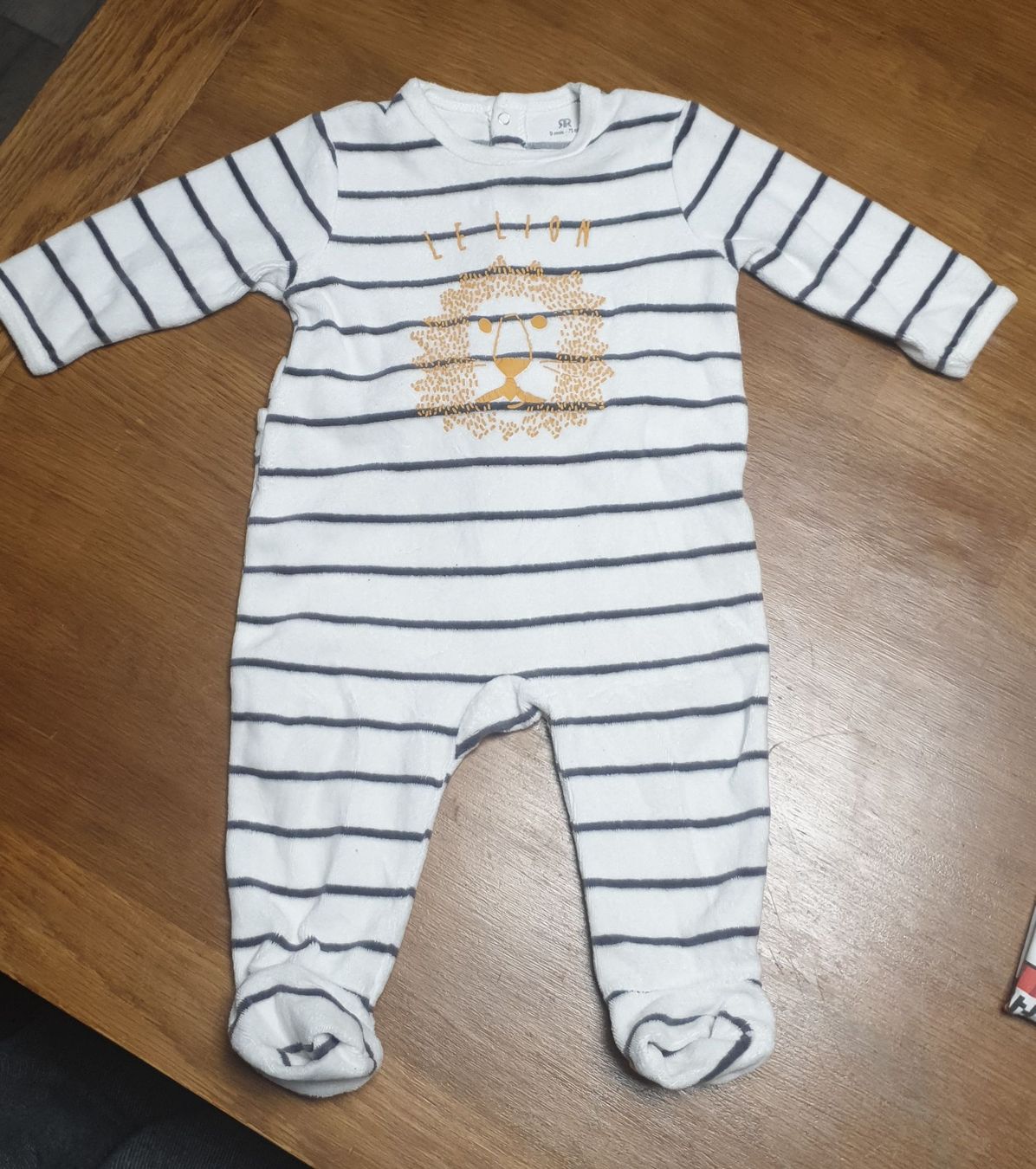 La Redoute Pigiama & Simili: Pyjama La Redoute 9mois Lion unisexe  – Usato da Montana venduto da ade_6nvz