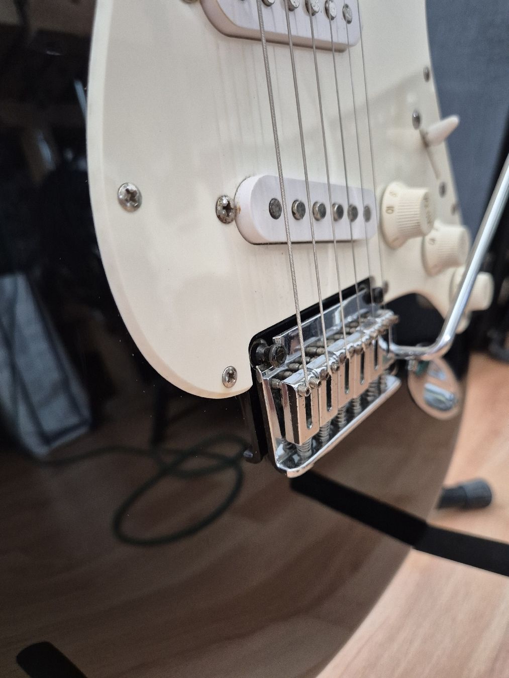 Cort Strumenti musicali: Cort E-Gitarre stratocaster Style  – Usato da Dielsdorf venduto da 7TheRockDoc9 8