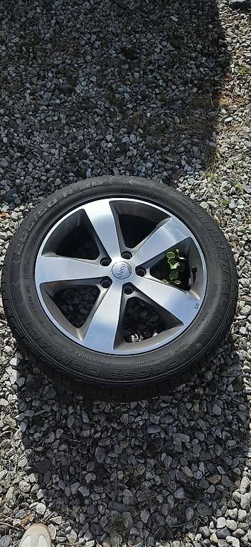 Continental Pneumatici & Ruote complete: A vendre 4 roues complètes 265/50R20 – Usato da Vercorin venduto da zickme
