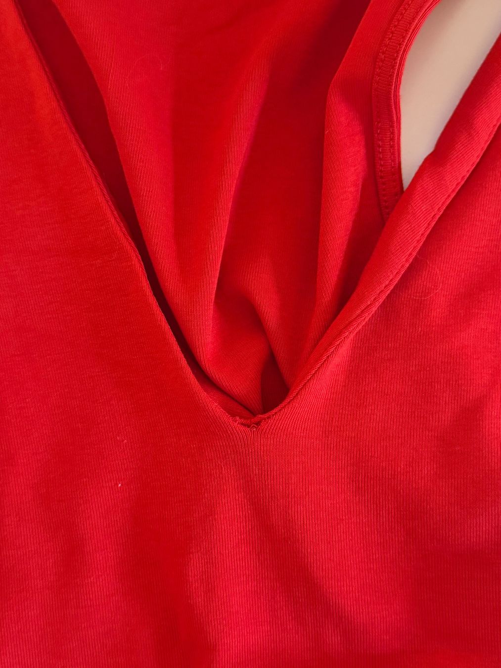 Top: BODY ROUGE – Usato da Cheseaux-Noréaz venduto da ath_cq52 3