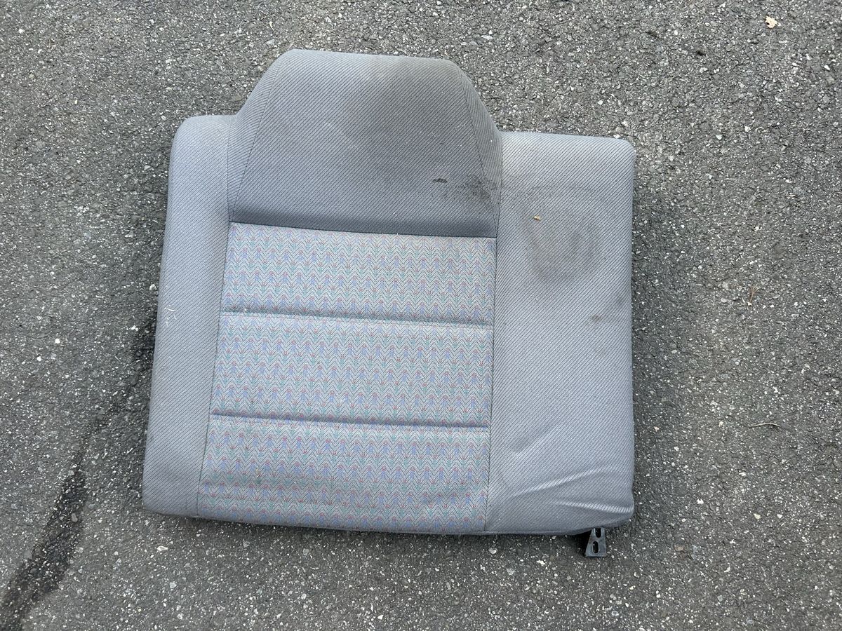 Volkswagen Tutti pezzi di ricambio auto: Sièges et banquette VW corrado – Difettoso da Muraz (Collombey) venduto da Wolfdog1978 8