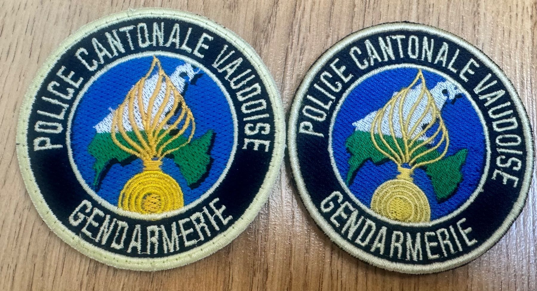 Placchette & Badge: Badge Police – Usato da Donatyre venduto da Allan_1580