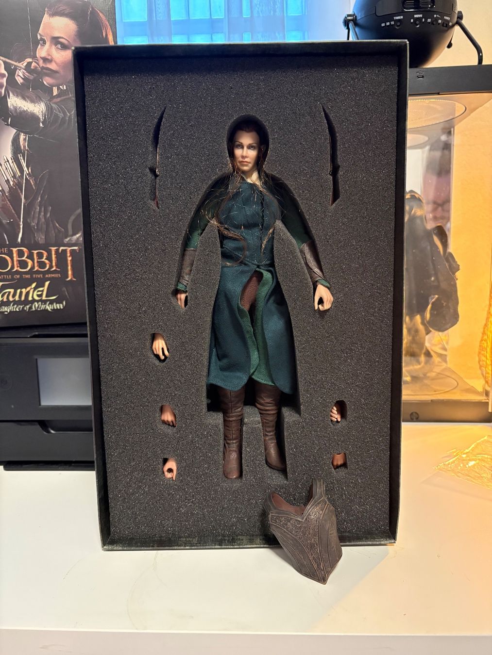 Figuren: Asmus 1/6: Tauriel aus der Hobbit – Gebraucht aus Horn von tantor7