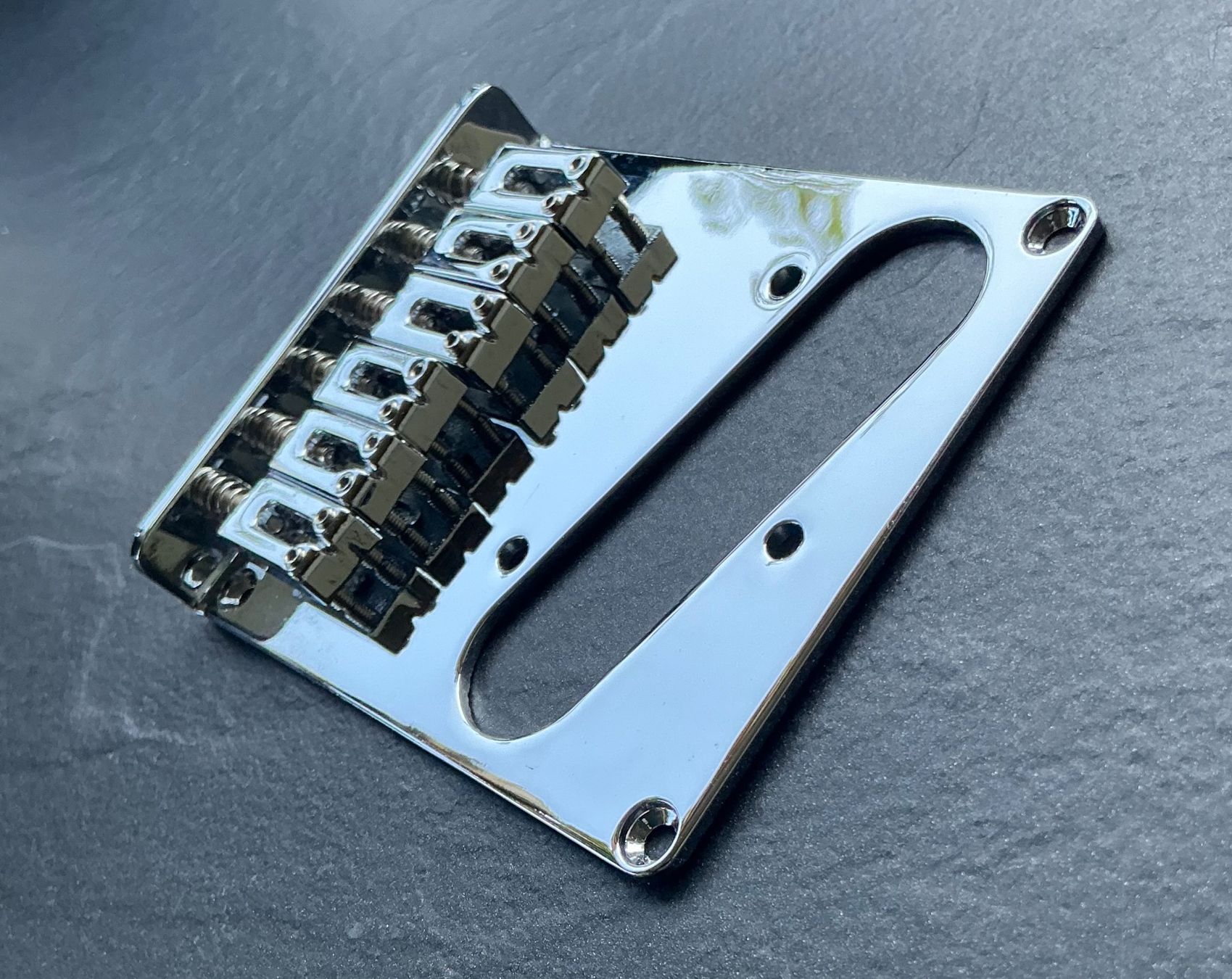 Strumenti musicali: Telecaster Bridge 6 Saddles Chrome – Nuovo (secondo la descrizione) da Rümlang venduto da barognoni 7