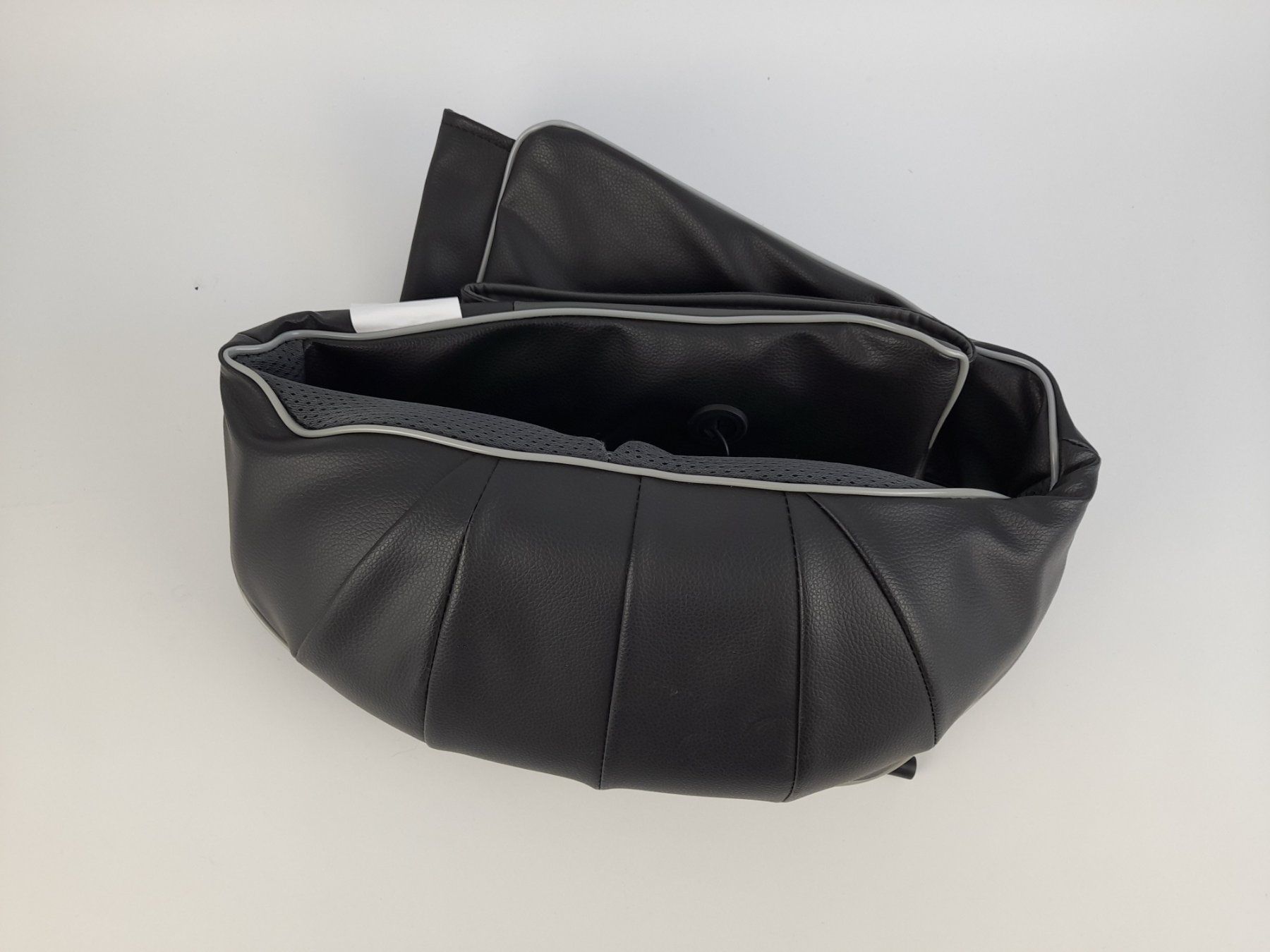 Dispositivi per massaggi: Massaki Shiatsu Massagegerät Pro – Usato da Liebefeld venduto da Restwert_Liebefeld 2