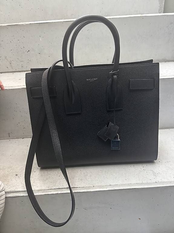 Borse da donna: YSL SAC de Jour im Original  – Usato da Oberwil BL venduto da son_7pbg 4