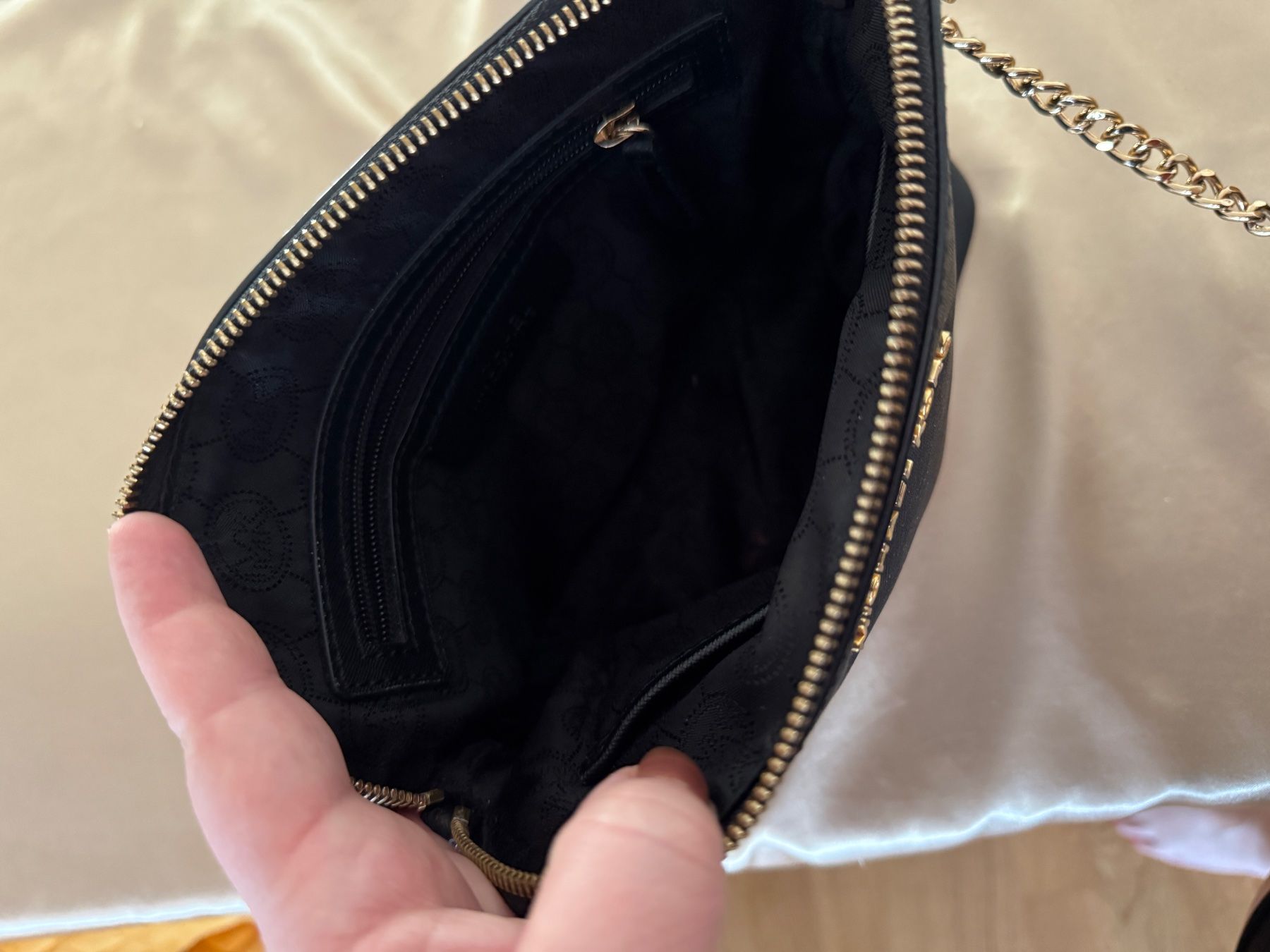 Michael Kors Borse da donna: Michael Kors – Usato da St. Gallen venduto da ami_pr29 1