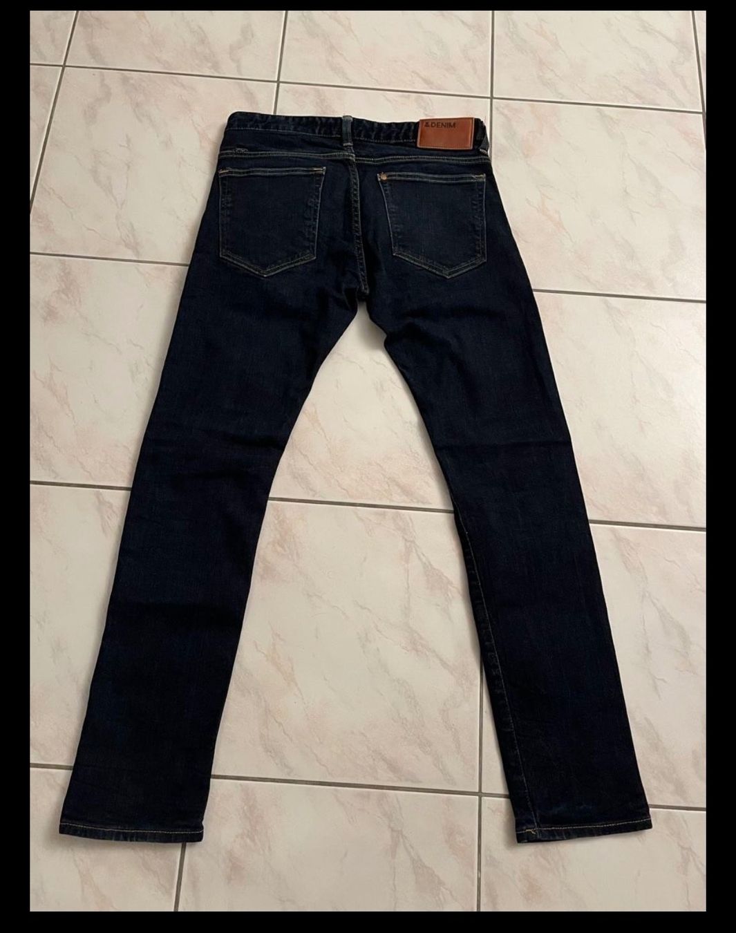Jeans: Jeans Slim Low Waist 32/32 – Nuovo (secondo la descrizione) da Winterthur venduto da Pri_Fdo 2