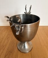 Eiskühler / Champagnerkühler mit Hirschkopf-Verzierung