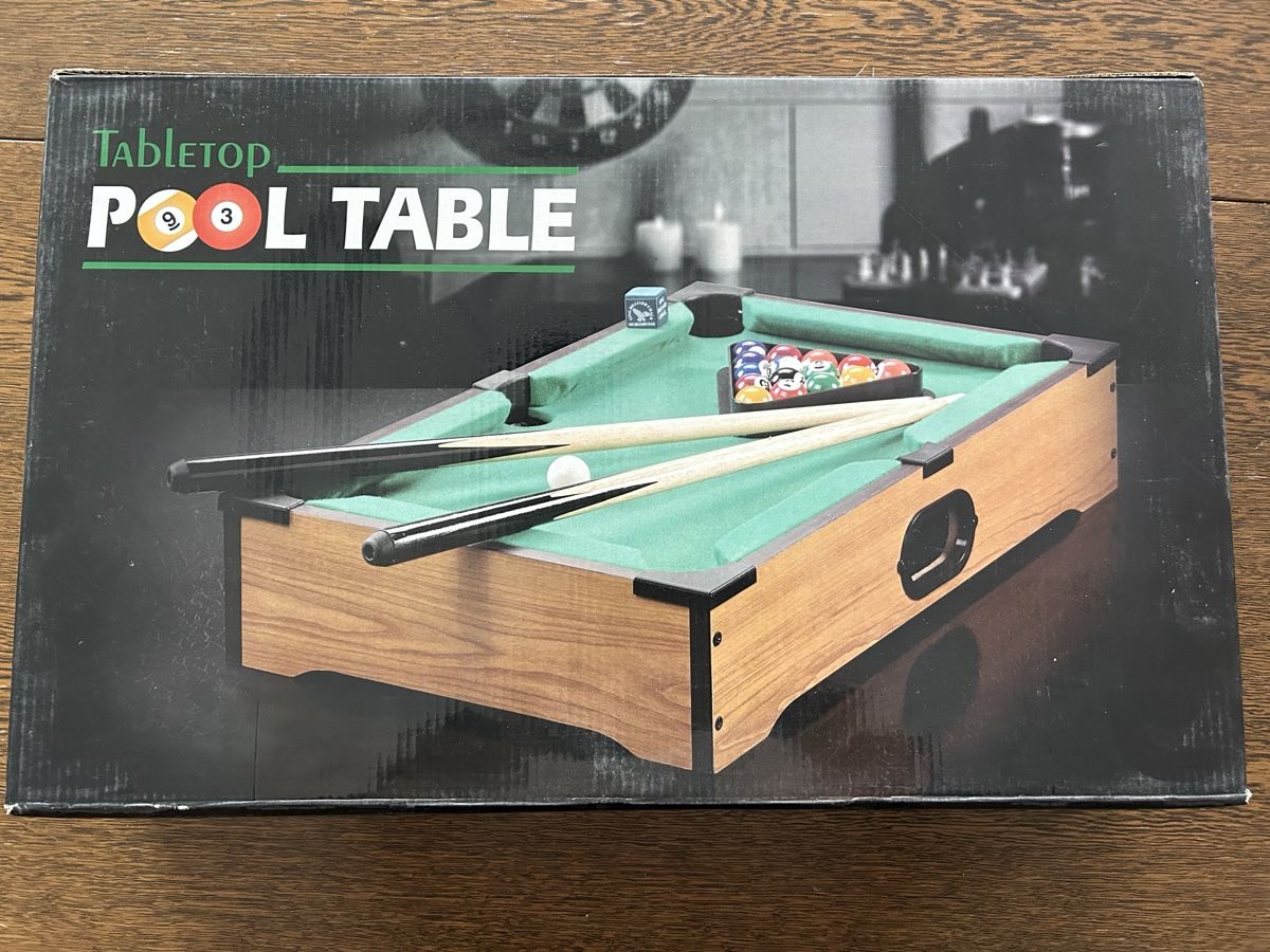 Billiardtische: Mini Billardtisch, Tischbillard, neuwertig, komplett – Neu und originalverpackt aus Zürich von famsoldera