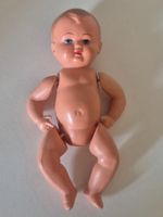 Puppe alt 8 1/2 gemarkt mit Logo guter Zustand
