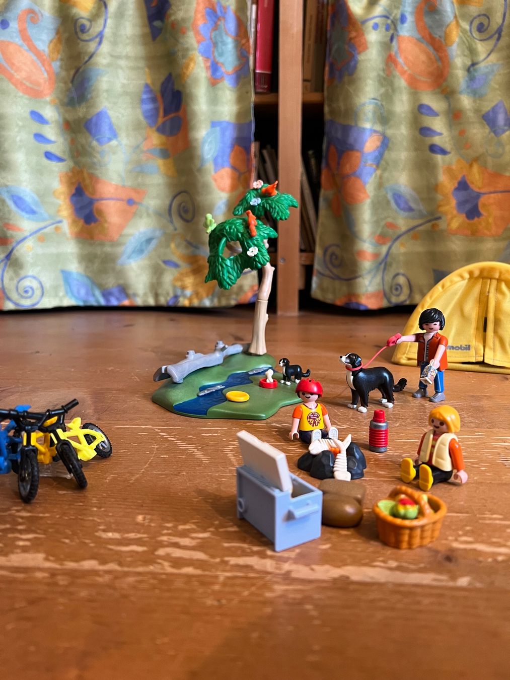 Playmobil Giocattoli: Playmobil Camping am Fluss – Nuovo (secondo la descrizione) da Winterthur venduto da lan_7vmz 2