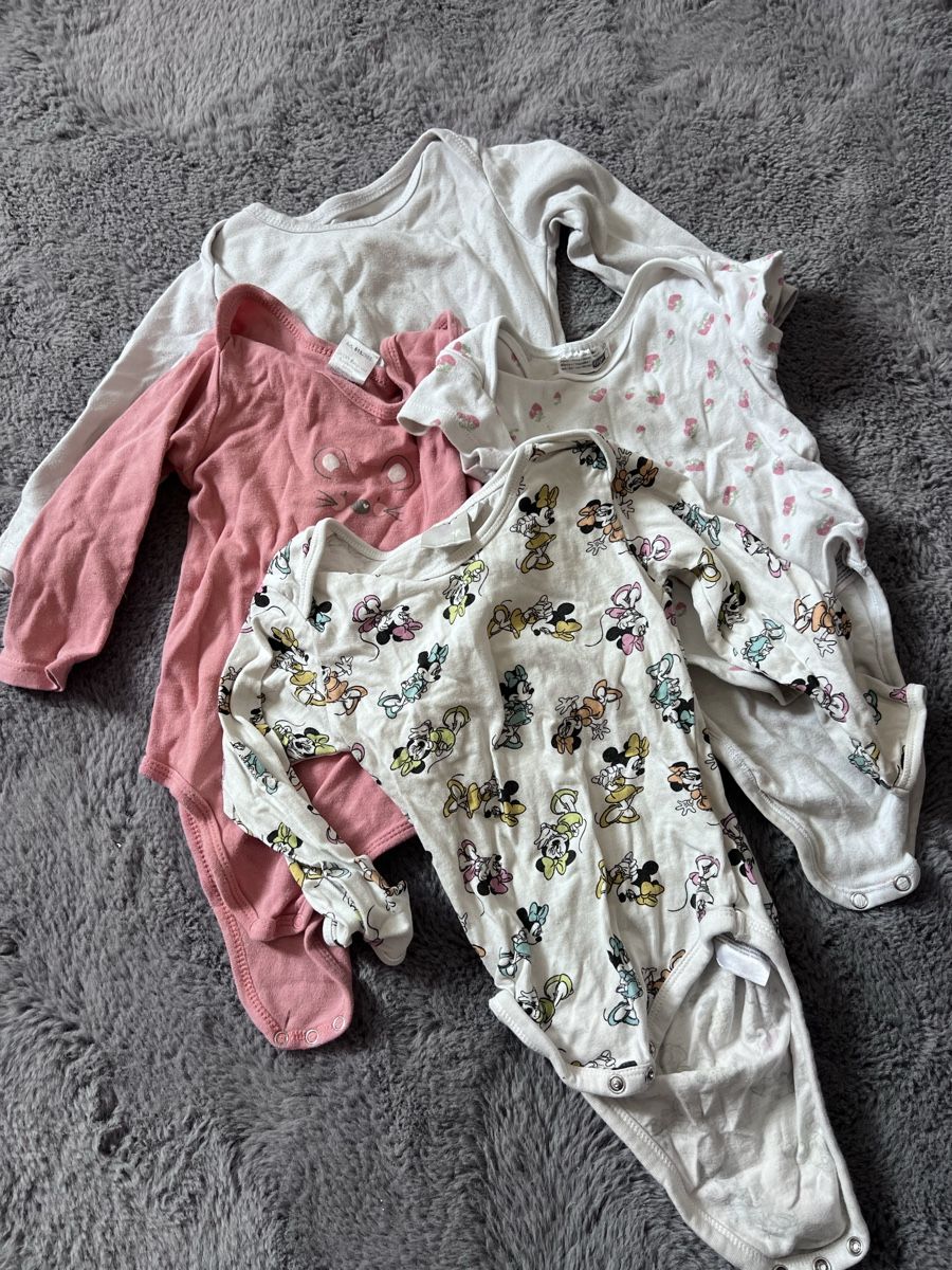 Lotti & Set di vestiti: Kinderkleider-Paket: T-Shirts, Pullover, Bodys, Grösse 86 – Usato da Schaffhausen venduto da ReplayTJazz 3