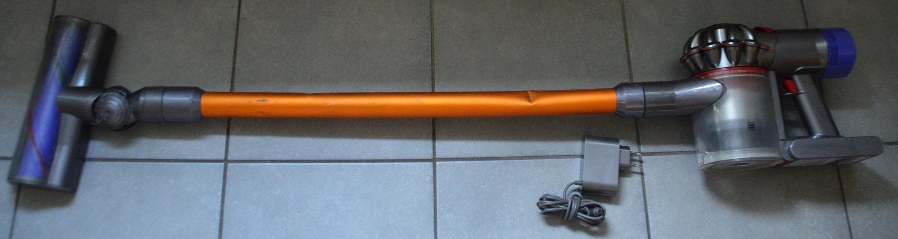 Dyson Aspirapolveri & Accessori: Staubsauger Dyson V7 Absolute aspirateur – Usato da Collonges venduto da arashee 1