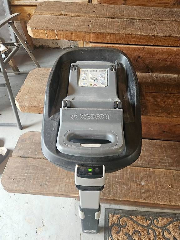 Auto-Kindersitze: Maxi Cosi FamilyFix Isofix Basisstation – Gebraucht aus Kaltenbach von Sebiii14 2