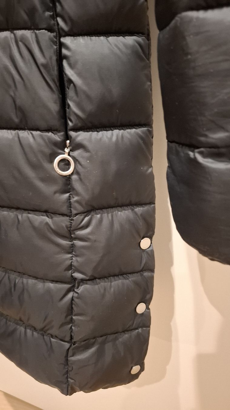Esprit Giacche: Esprite insulated coat jacket with hood – Usato da Zürich venduto da pto_6wfs 2