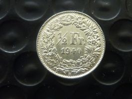 1/2 Fr. 1940  vorzüglich  -  ungereinigt  -