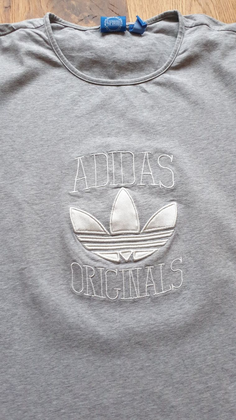 Adidas T-Shirts: Adidas T-Shirt grau, Grösse 42 – Gebraucht aus Bern von monbijou01 1