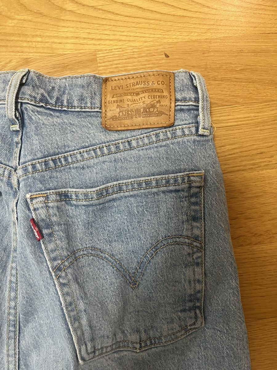 Levi's Jeans: Ribcage straight Levi's Jeans, hellblau, Grösse 29/29 – Usato da Zürich venduto da Mrstm4 2