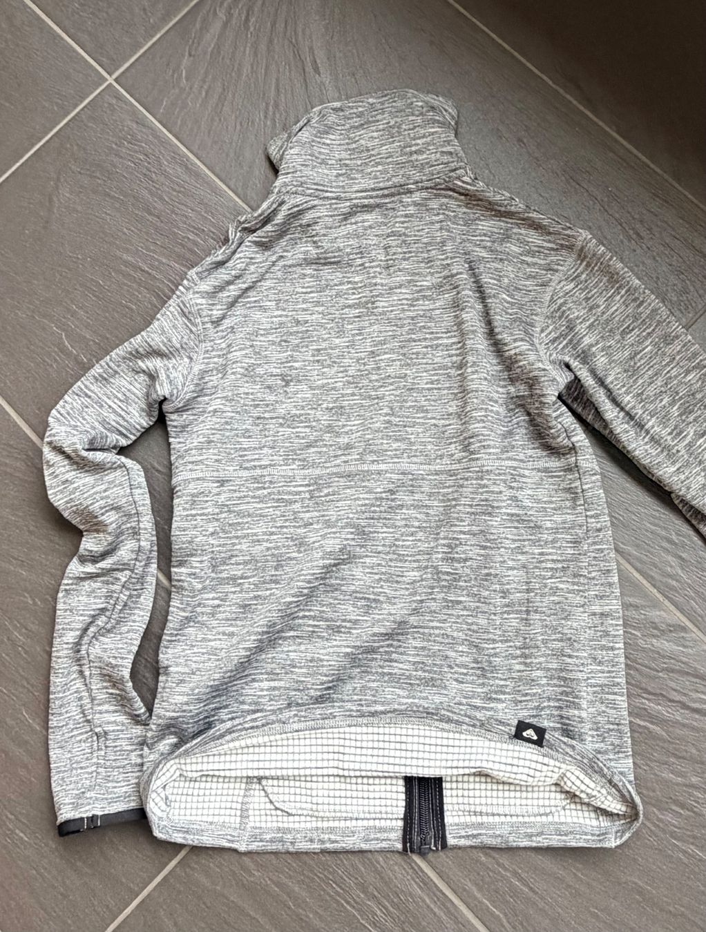 Sonstige Unterwäsche: Roxy Thermo-Shirt – Gebraucht aus Küsnacht ZH von Dasdoo 1