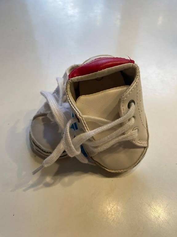 Scarpe per ragazzi: Babyschuhe Gr 17-18 – Usato da Zürich venduto da lazygalaxy 2