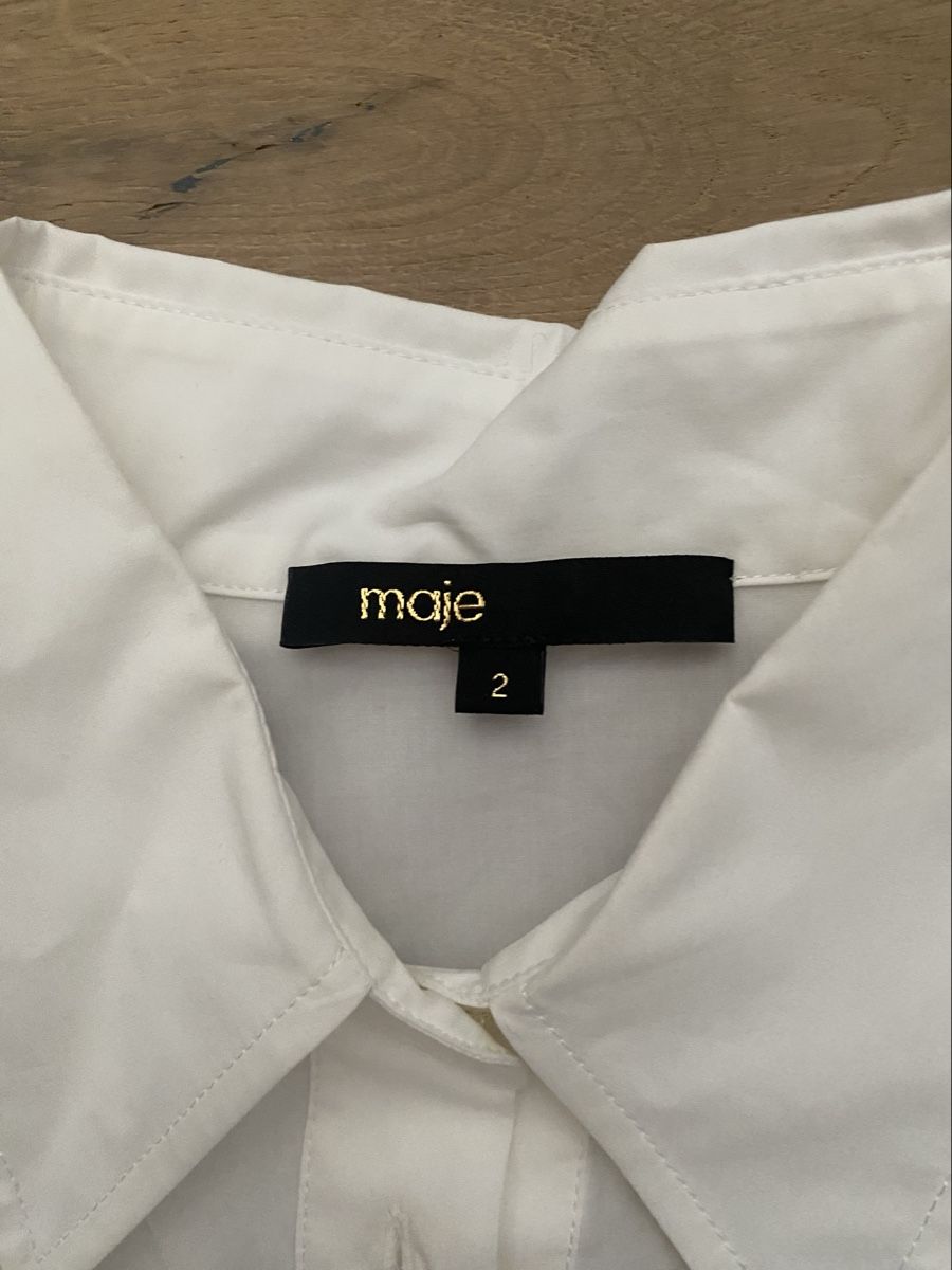 Maje Blusen: Maje Bluse Weiss neuwertig Grösse 2 Cropped – Neu (gemäss Beschreibung) aus Kölliken von Sipell 1