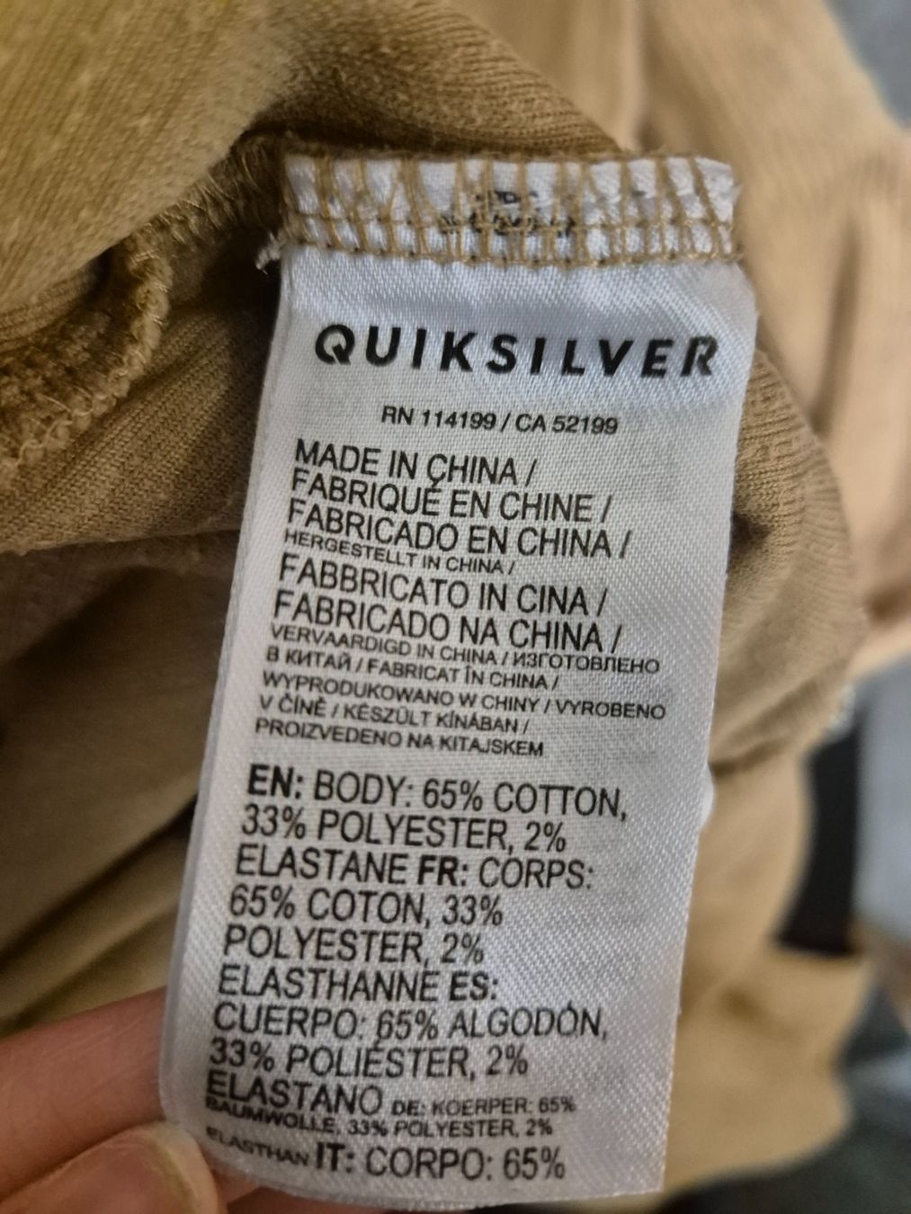 Quiksilver Maglioni & Felpe: Toller Quicksilver-Hoodie – Usato da Schlieren venduto da nat_76vd 1