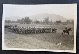 ANSICHTSKARTE SCHWEIZER BATTAILLON ODER REGIMENT IM FELDE