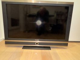 TechniSat TV ; Bildschirm-Diagonale = 102 cm
