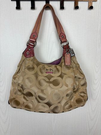 Coach Signature Shoulder Bag
