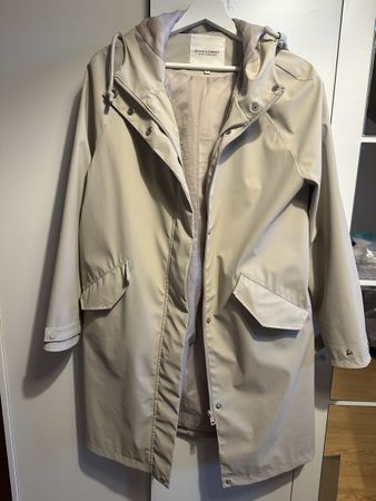 Regenmantel Gr. L oder 40 beige